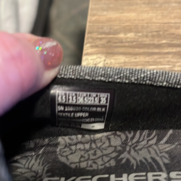 Skechers memory foam slip ons - Picture 2 of 3